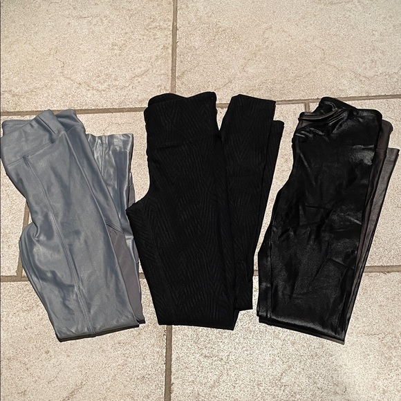 Koral Assorted Leggings Collection -3 pairs- Women’s Size XS - Picture 1 of 10